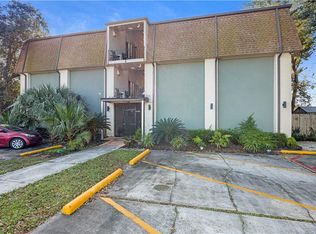 222 London Ave APT 104, Metairie, LA 70005