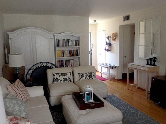 Great Floorpan with Dining area