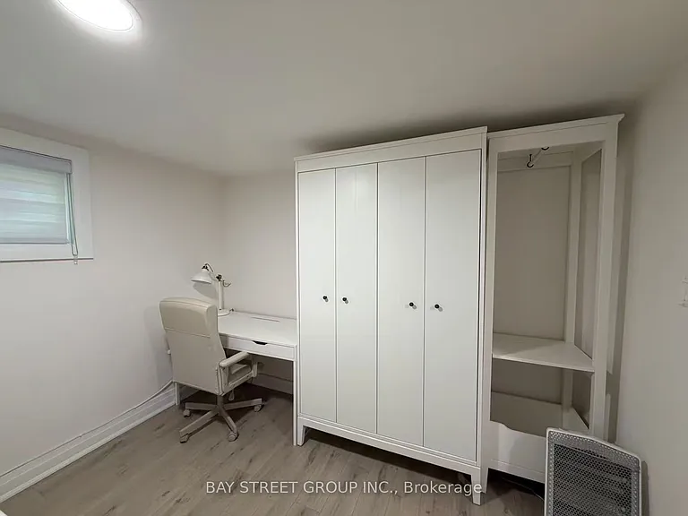 25 Jeremy Dr — Photo 3