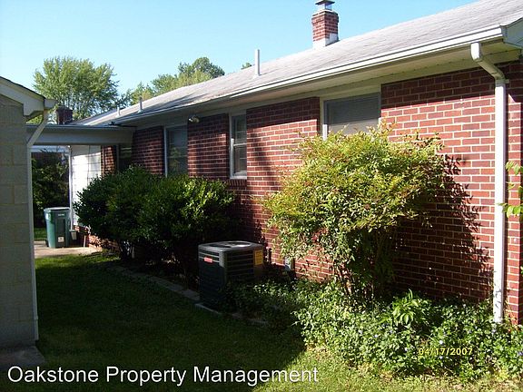 2nd image of 3300 Birchbrook Rd