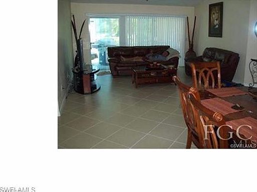 2nd image of 3205 27th St SW