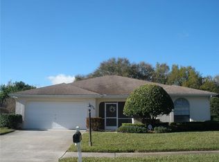 1354 Gillespie Dr, Palm Harbor, FL 34684