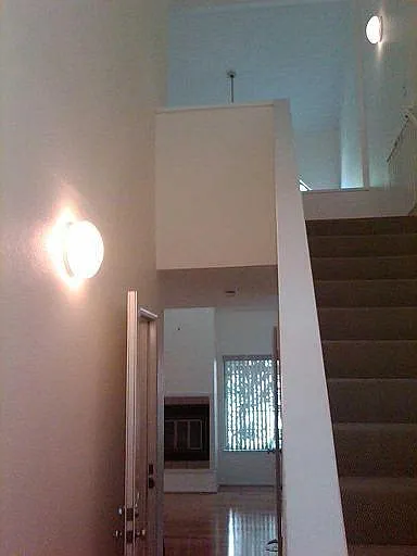 Steps to upstairs bedrooms
