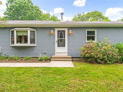 25 Dinonsie Way, South Kingstown, RI, 02879
