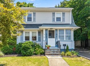 129 Valley Rd, Glen Rock, NJ 07452