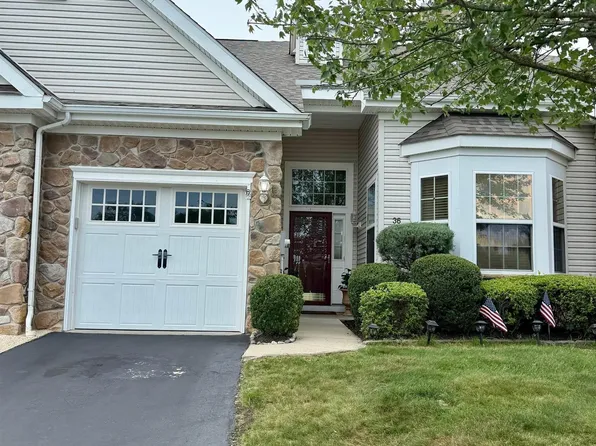 36 W Delray Ln, Absecon, NJ 08201