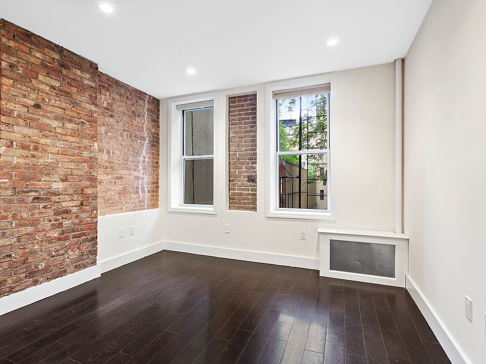 2nd image of 315 E 74th St APT 14