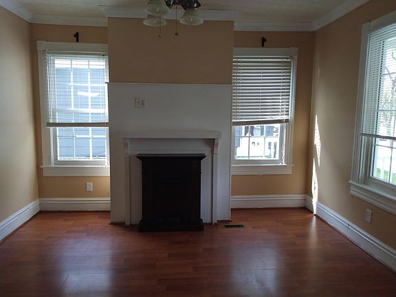 5th image of 317 Hardy Ave
