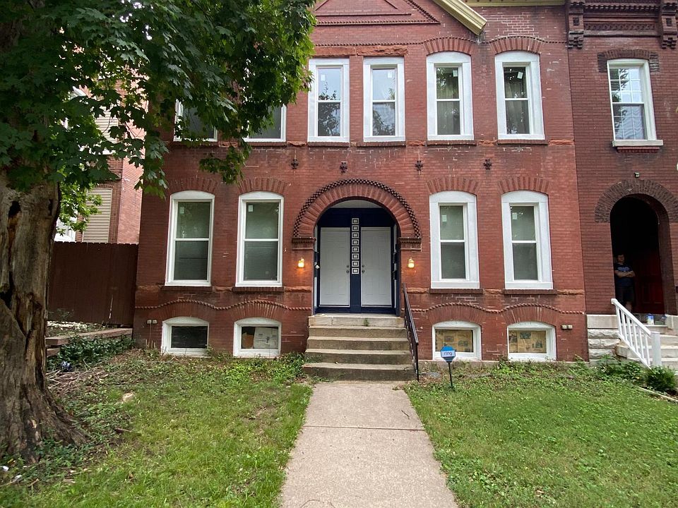 1st image of 3716 S Jefferson Ave #2N