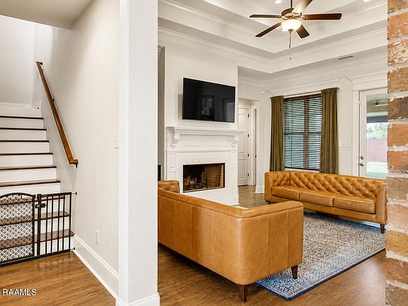 3rd image of 102 San Domingo Dr