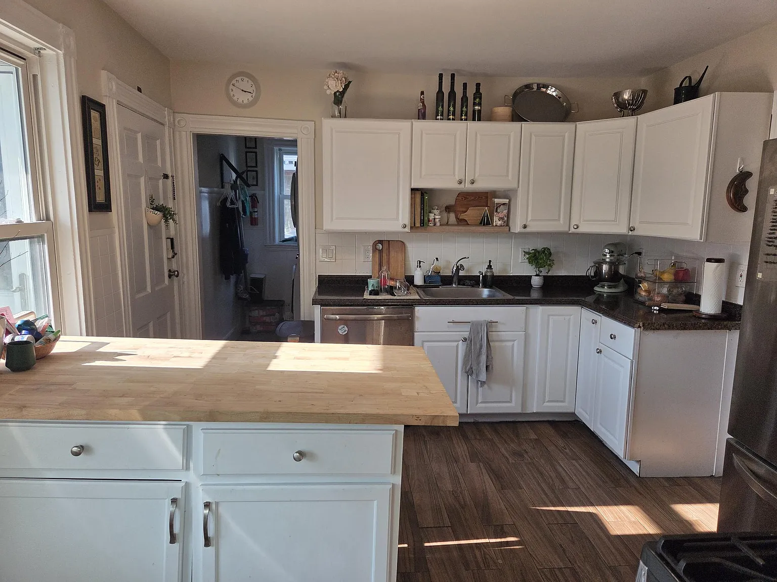 2 bed, 850 sqft, $1,500 — Photo 4