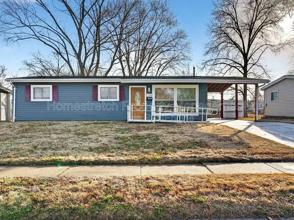 1700 Kay Dr, Florissant, MO 63031