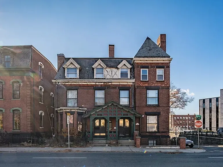 78 Maple St — Photo 8