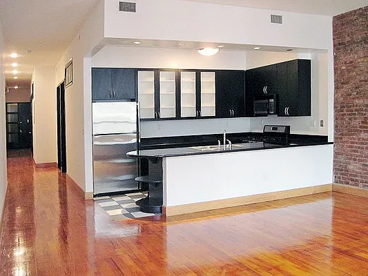 Rented by J Misrahi Realty Corp | media 36