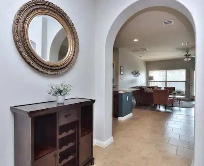 323 Sycamore St — Photo 10