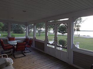 25 View Point Ln, Isle La Motte, VT 05463