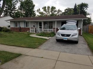 420 Laurel Ave, Romeoville, IL 60446