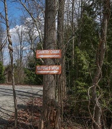 3rd image of 4354 Sweeney Ln