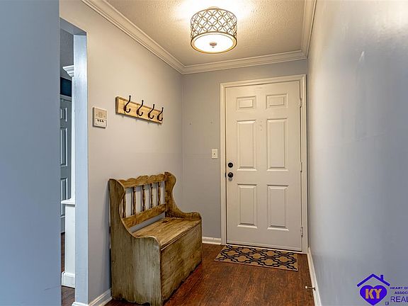 2nd image of 707 Donard Park Ave