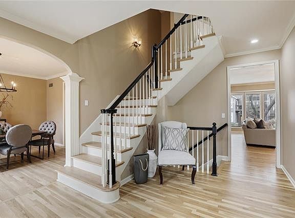 5th image of 14249 Granada Ct