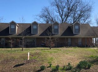 98 County Road 515, Como, MS 38619