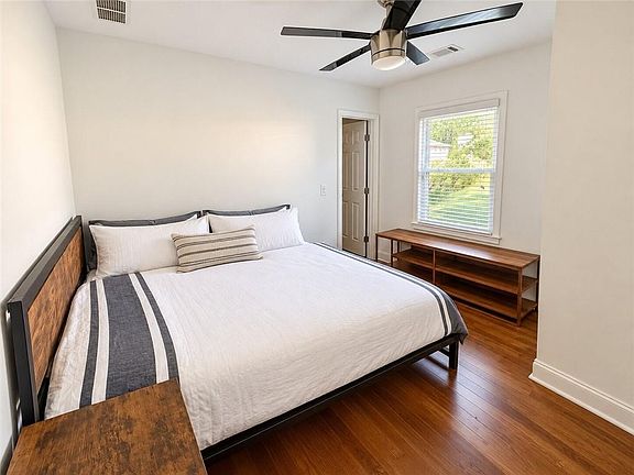 5th image of 2503 Habersham Dr