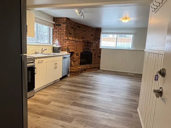 4225 117th Ave NW #Basement, Edmonton, AB T5W 0Y3