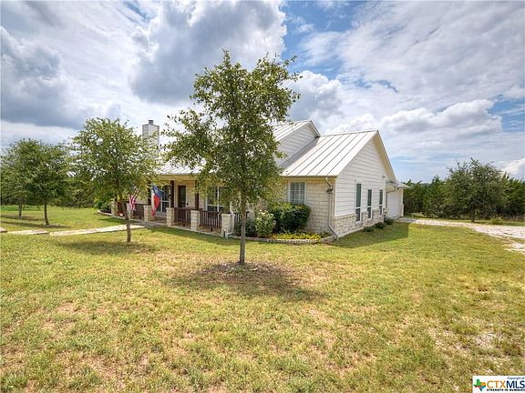 3rd image of 325 Whitewater Dr