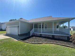 303 Nash Rd, Saint Pauls, NC 28384