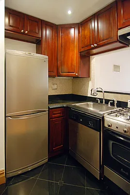 Rented by WAM Partners - William Moses Co. | media 72