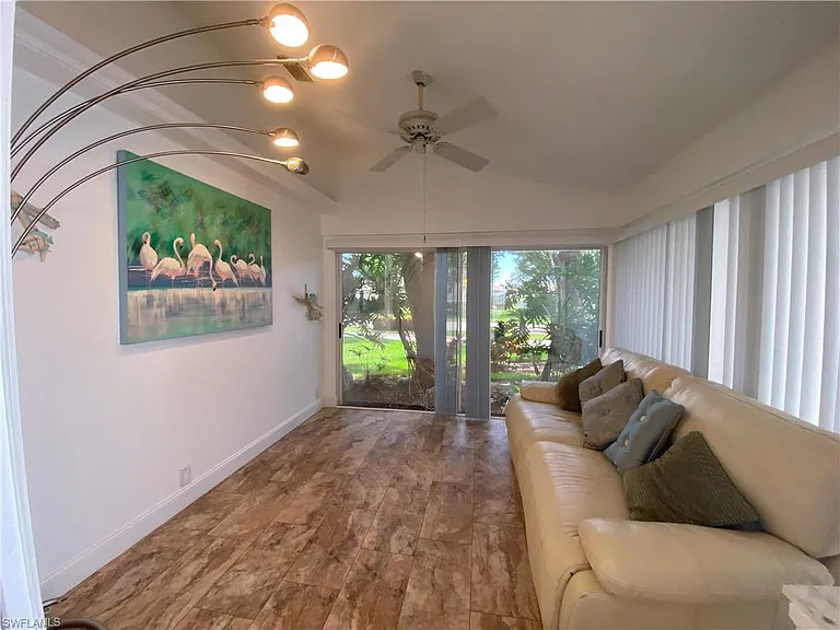 14805 Crooked Pond Ct — Photo 42