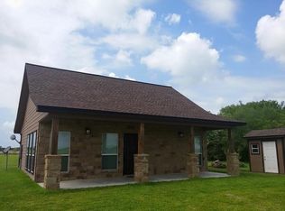 1038 Crouch Rd, Victoria, TX 77905