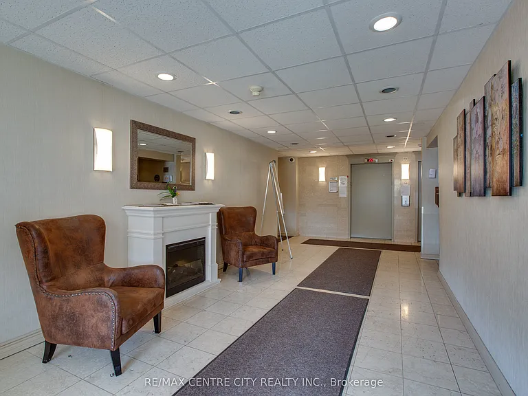 45 Pond Mills Rd #812 — Photo 24