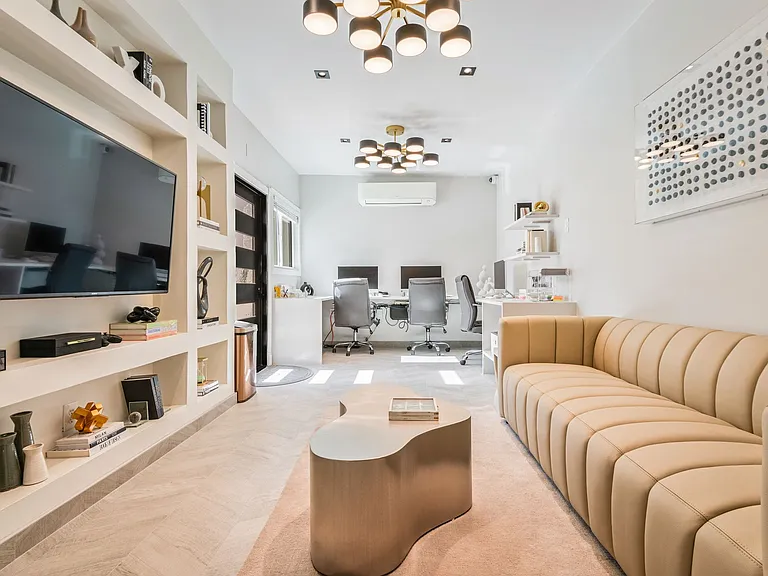 Echo Luxury Apartments — Photo 71