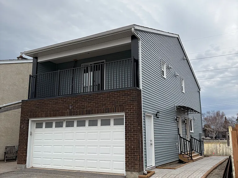 93B Tarquin Cres — Photo 1