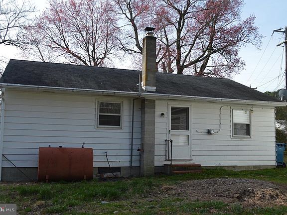 5th image of 123 Grace St