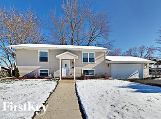 5434 Georgetown Dr, Matteson, IL 60443