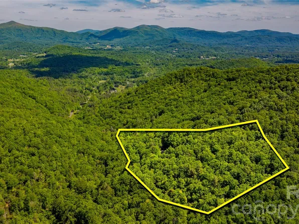 214 Ballard Creek Rd, Fairview, NC 28730