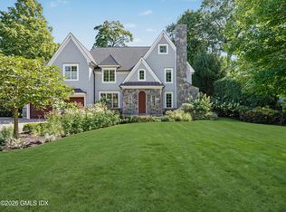 271 Overlook Dr, Greenwich, CT 06830