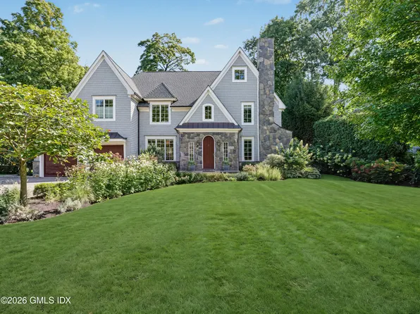 271 Overlook Dr, Greenwich, CT 06830