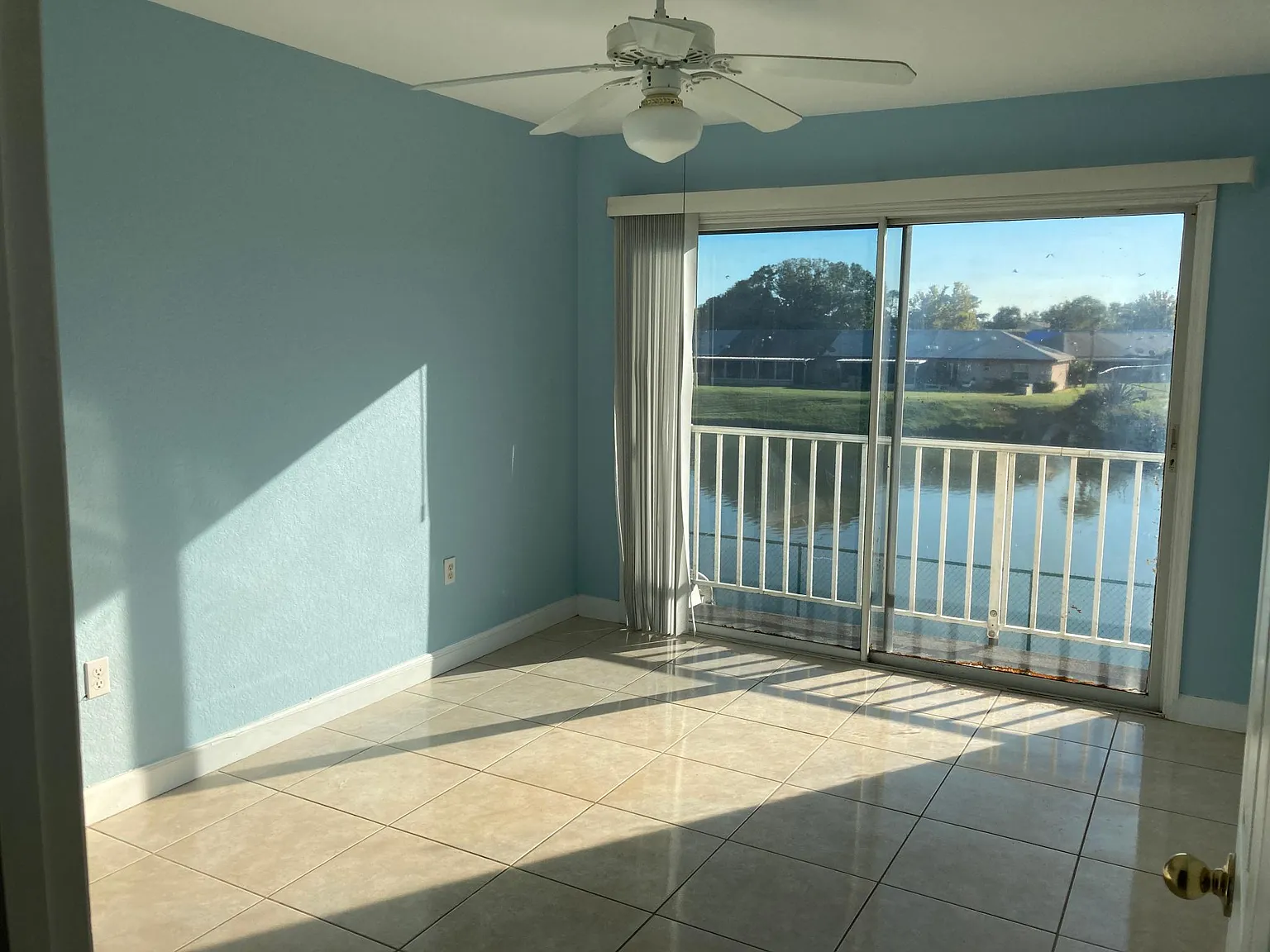 2 bed, 1432 sqft, $1,850 — Photo 3