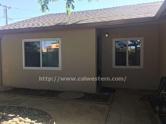 2nd image of 3148 Meridian Ave