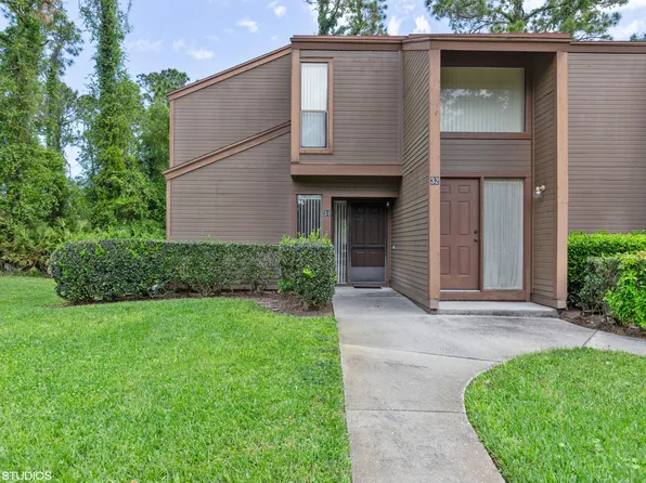 31 Oxford Ln, Palm Coast, FL 32137