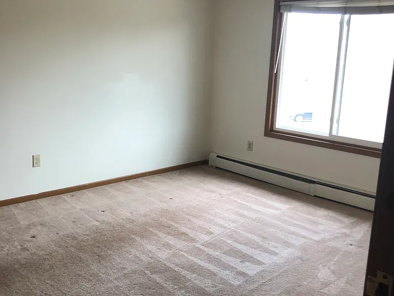 2350 Fitch Ave #8 — Photo 5