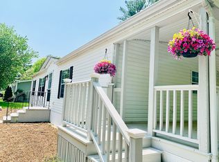 5 Daphne Way, Carver, MA 02330