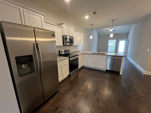 3rd image of 9052 Brixworth Ct