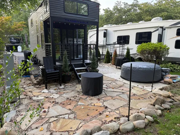 4229 E Pkwy #192, Gatlinburg, TN 37738