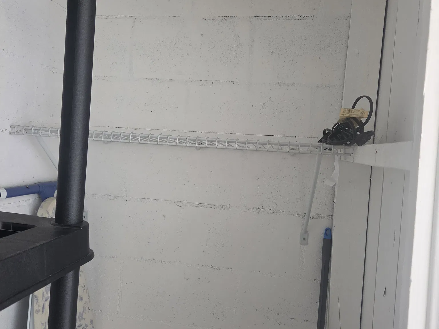 Studio, $700 — Photo 3