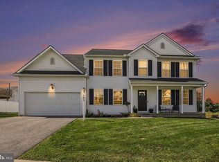 103 Brookside Ln, New Providence, PA 17560