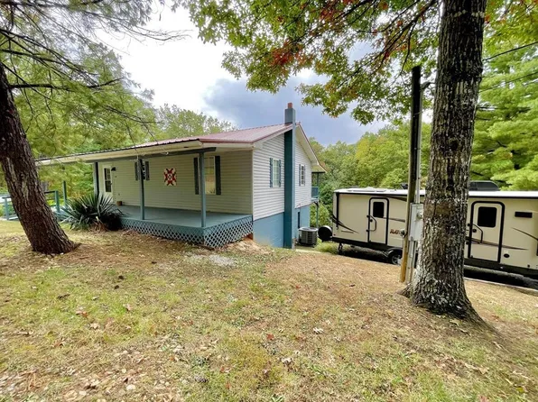 5932 Omega Dr, Tallassee, TN 37878